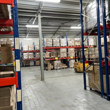 Lease of ADR warehouse with services in Opava near D1.