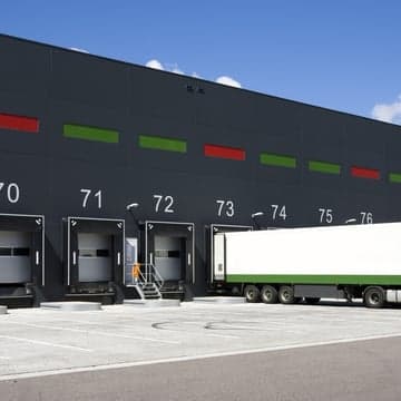 Lease: storage and production premises, logistics park - Hradec Králové - Březhrad