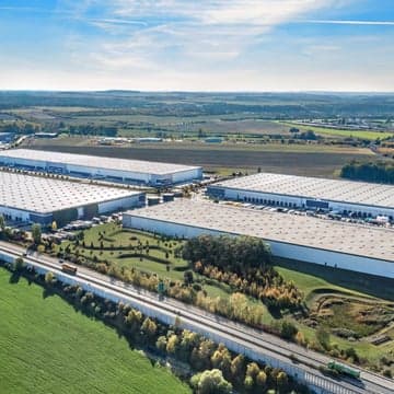 Prologis Park Úžice -  pronájem skladových a výrobních prostor u Prahy