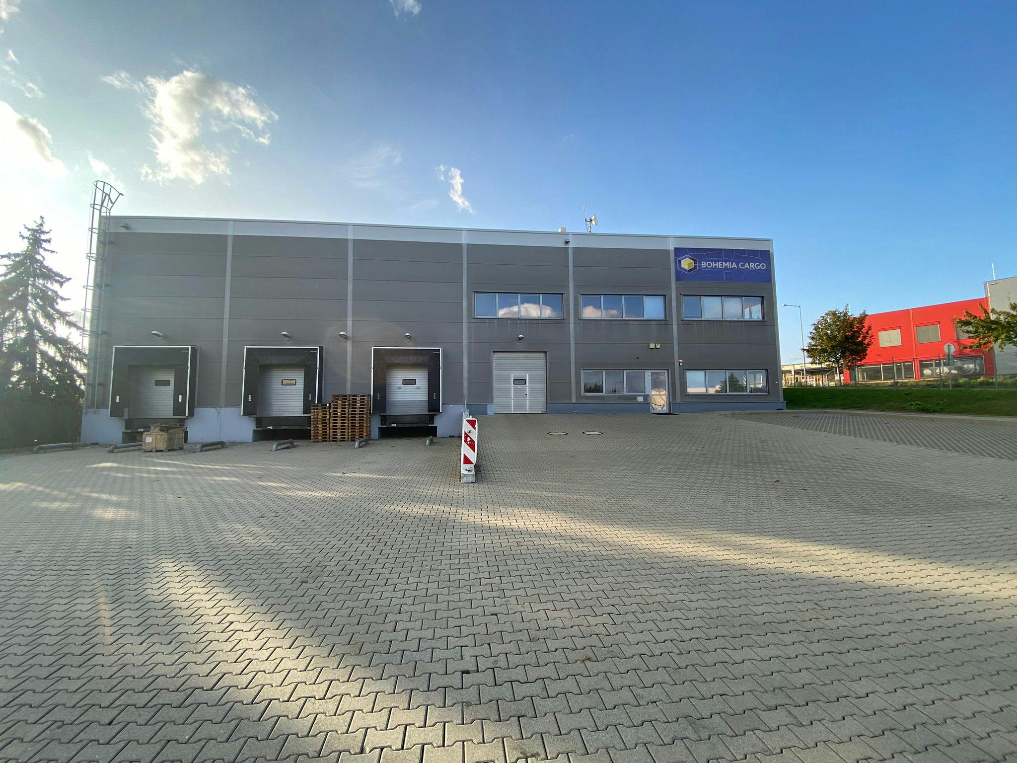 Rental: Production and storage/warehouse premises - Ústí nad Labem, Czech Republic