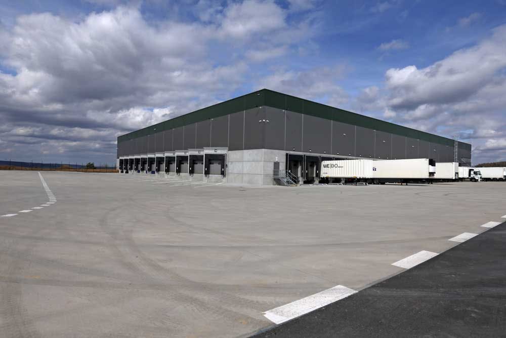 For Rent: Modern warehouse and production space - Ostředek